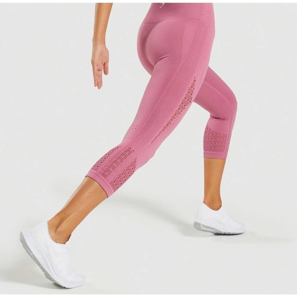 Pink gymshark cropped leggings! Sz Sm - Picture 3 of 4